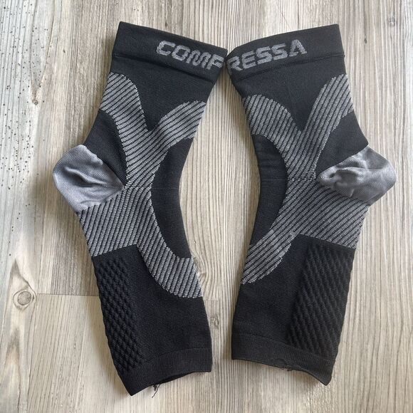 NEW Compression Socks For Injury Unisex Size Medium - Picture 3 of 5